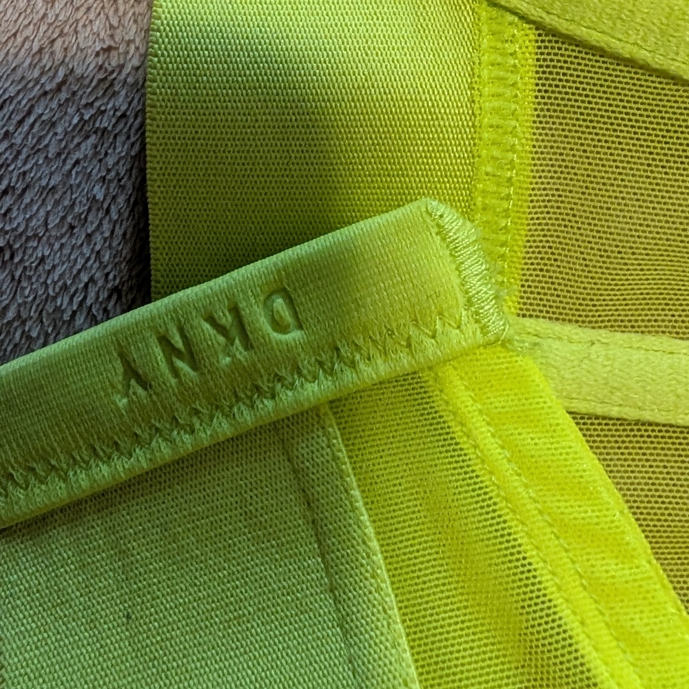 DKNY brand new bra with tag. Size 32A - Picture 3 of 7